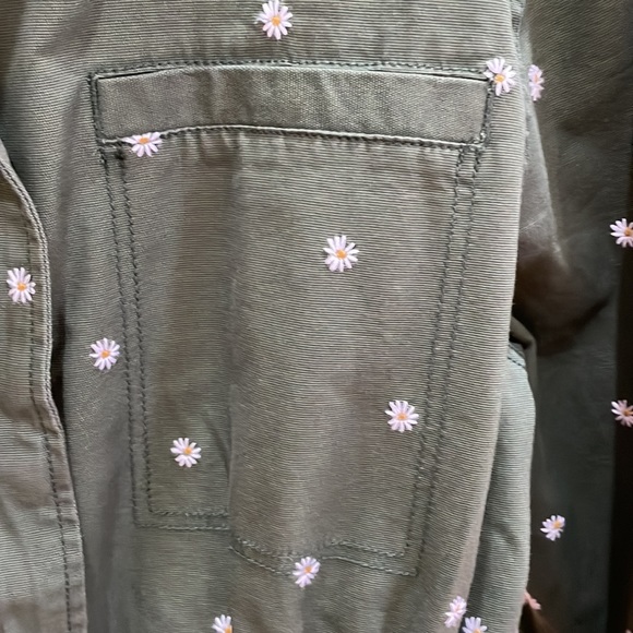 Like new Old Navy utility jacket - Picture 2 of 7